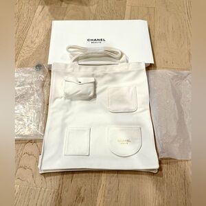 Chanel White Canvas Pocket Tote Shoulder Bag